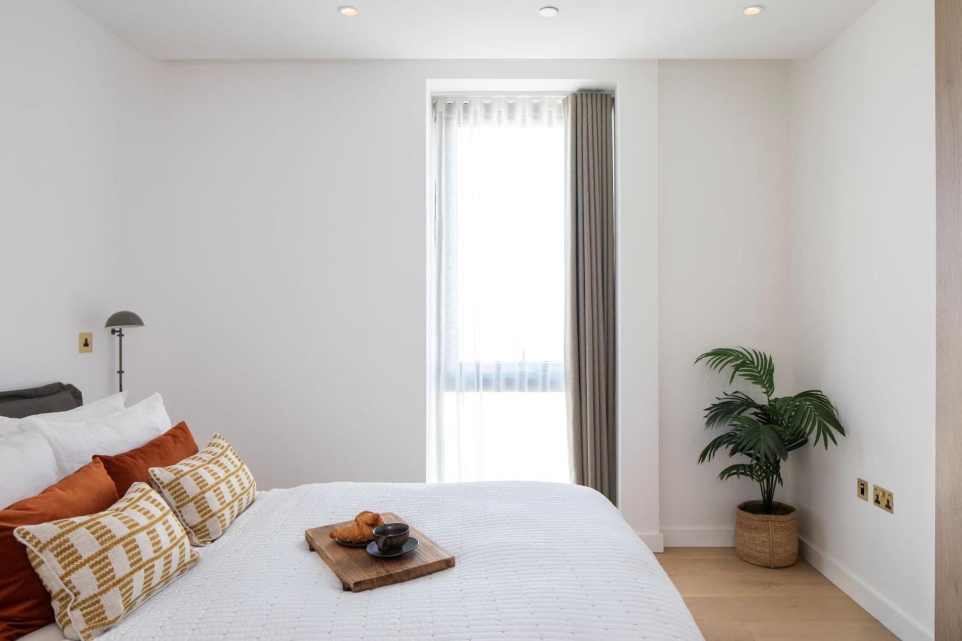 Modern In Kings Cross Apartment London
